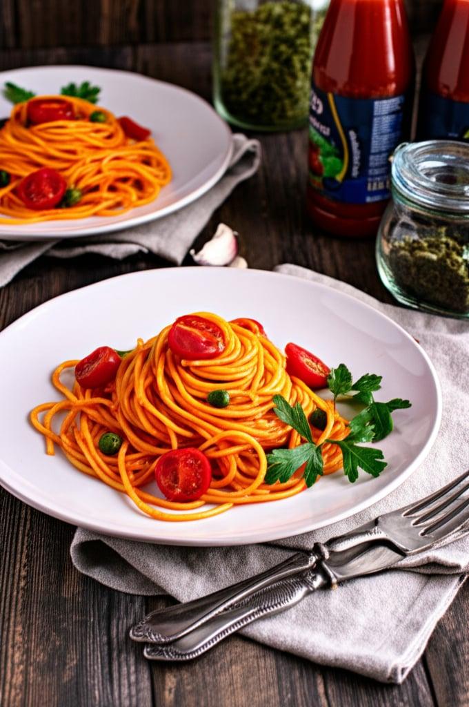 Jollof Spaghetti - Sierra Leone Flavours